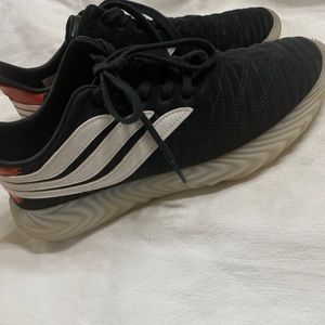 Adidas sobakov